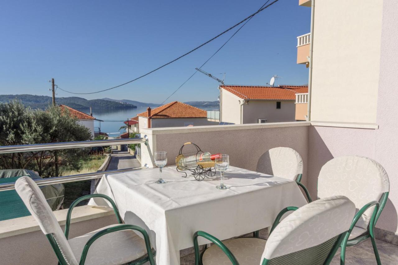 Apartments Meri Trogir Extérieur photo