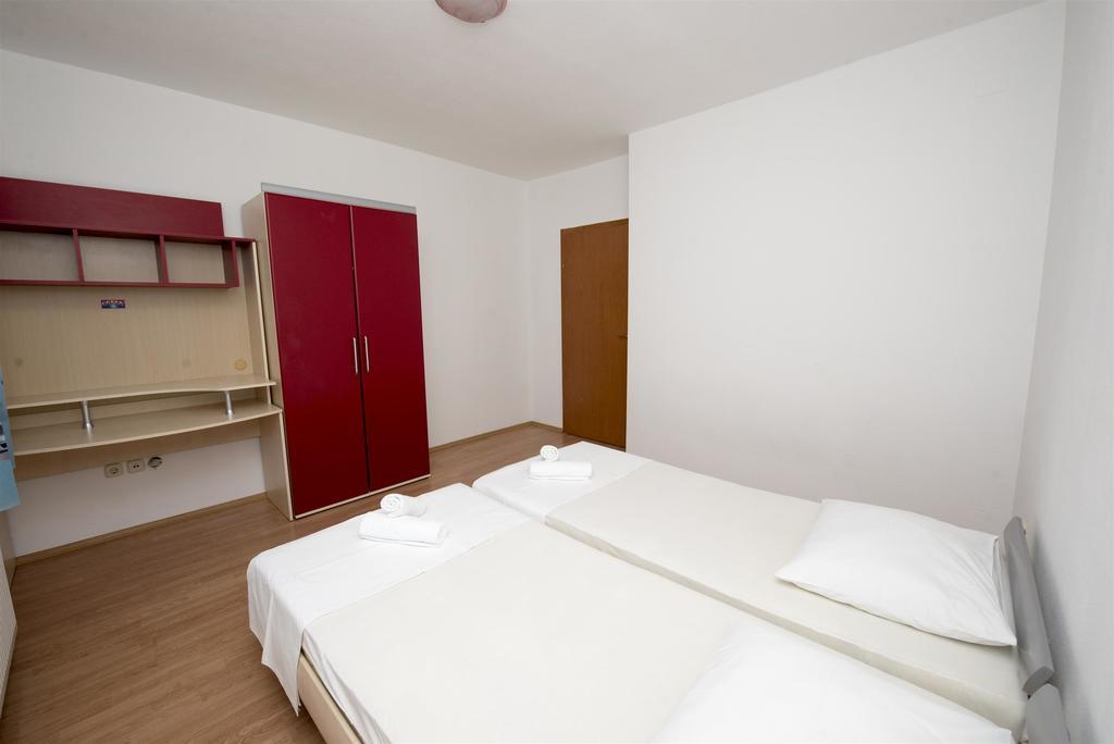 Apartments Meri Trogir Extérieur photo
